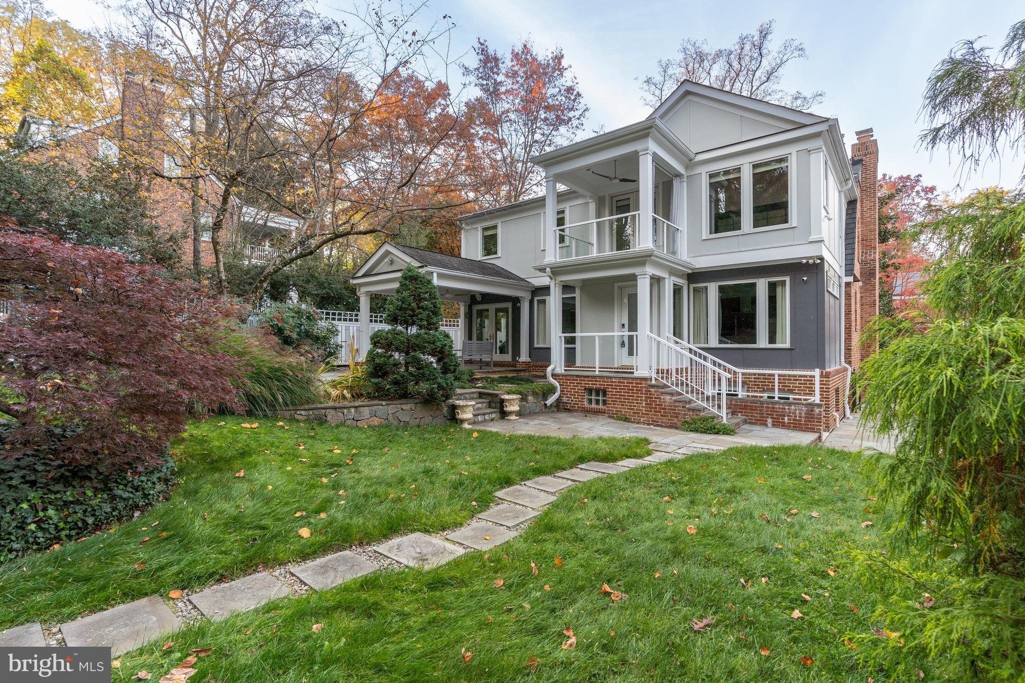 3540 Springland Ln NW