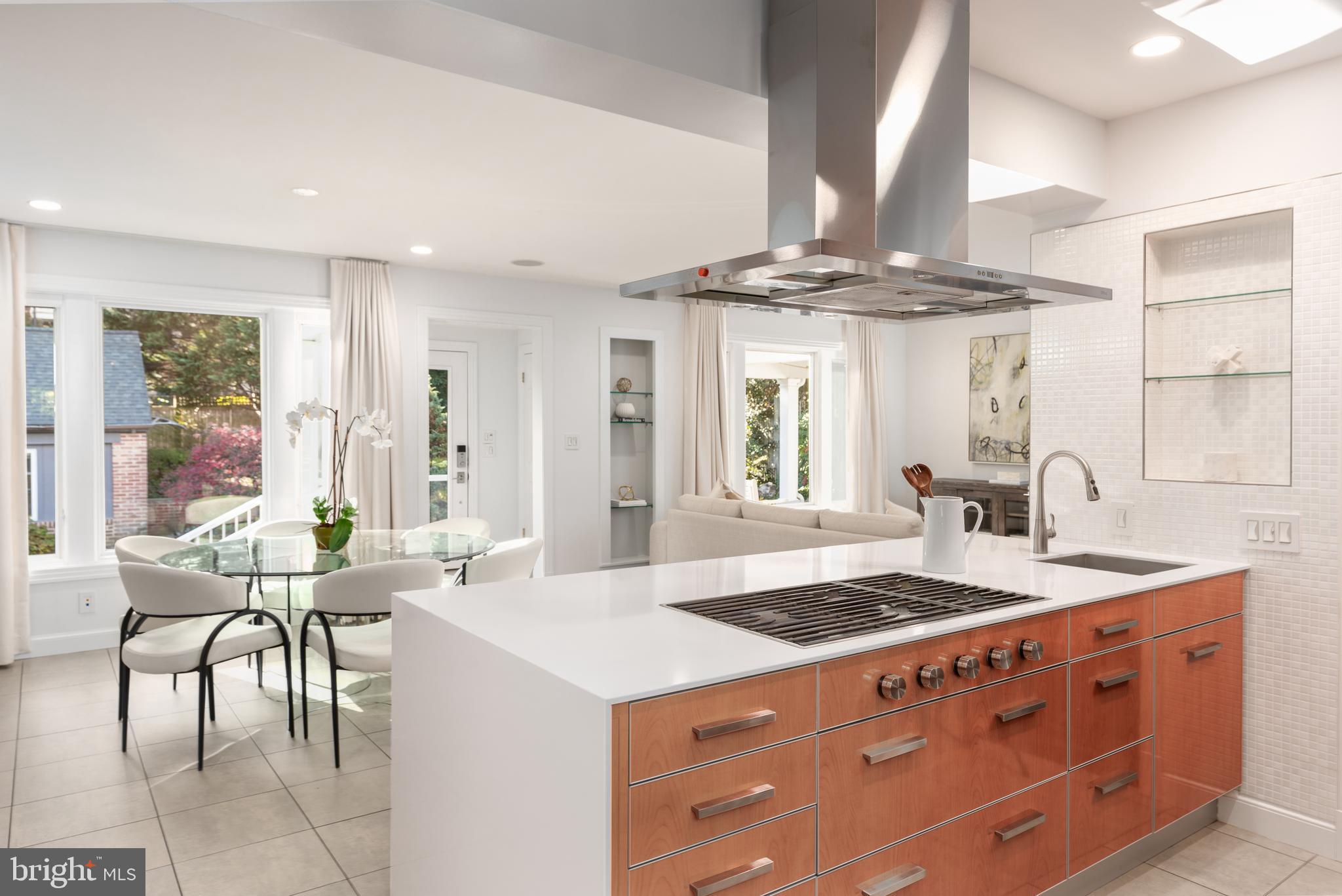 3540 Springland Ln NW