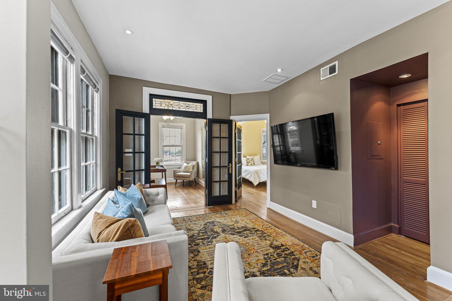3120 R St NW #207