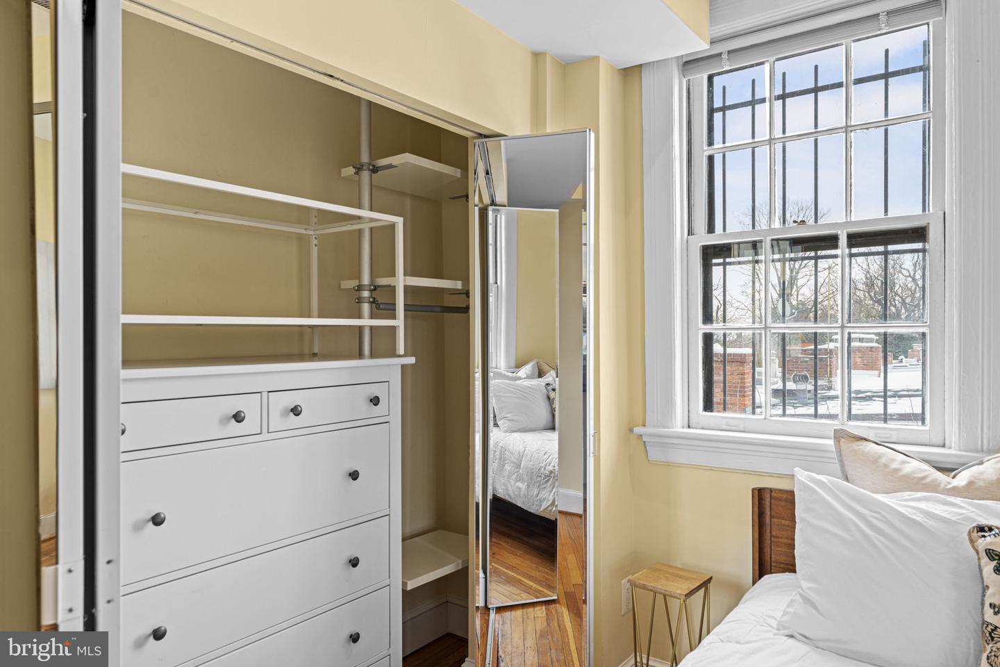 3120 R St NW #207