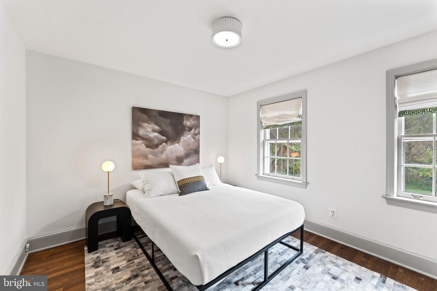 1604 32nd St NW