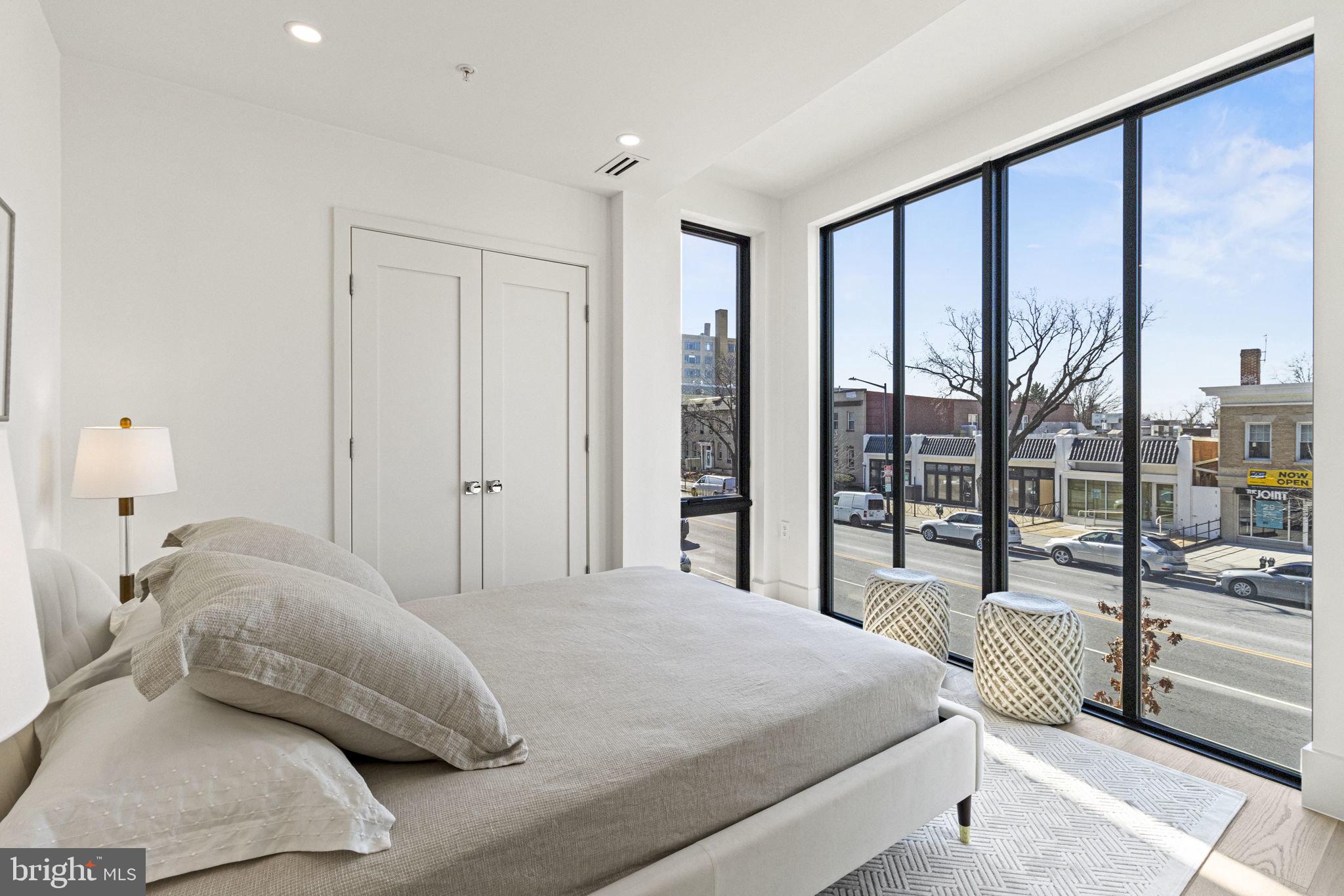 3219 Wisconsin Ave NW #201