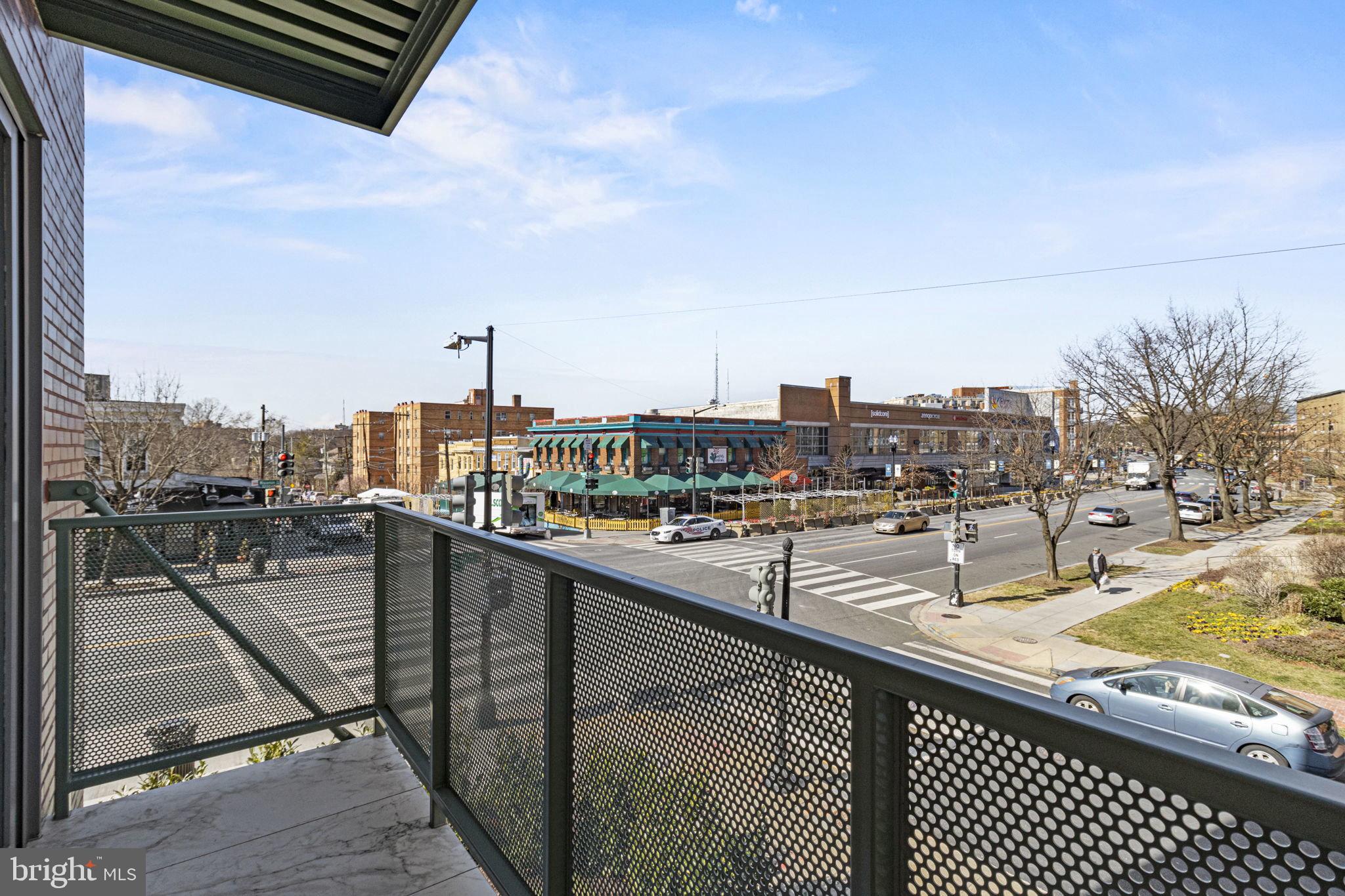 3219 Wisconsin Ave NW #201