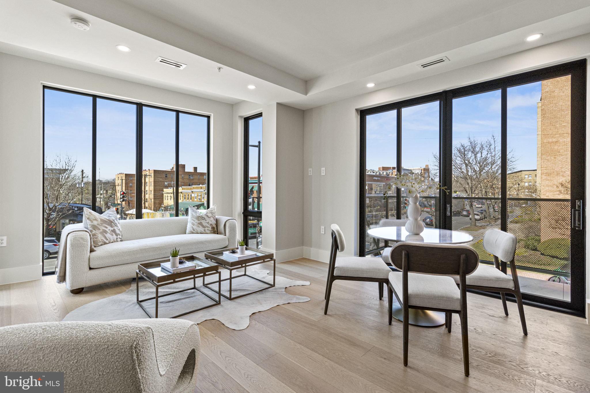 3219 Wisconsin Ave NW #201