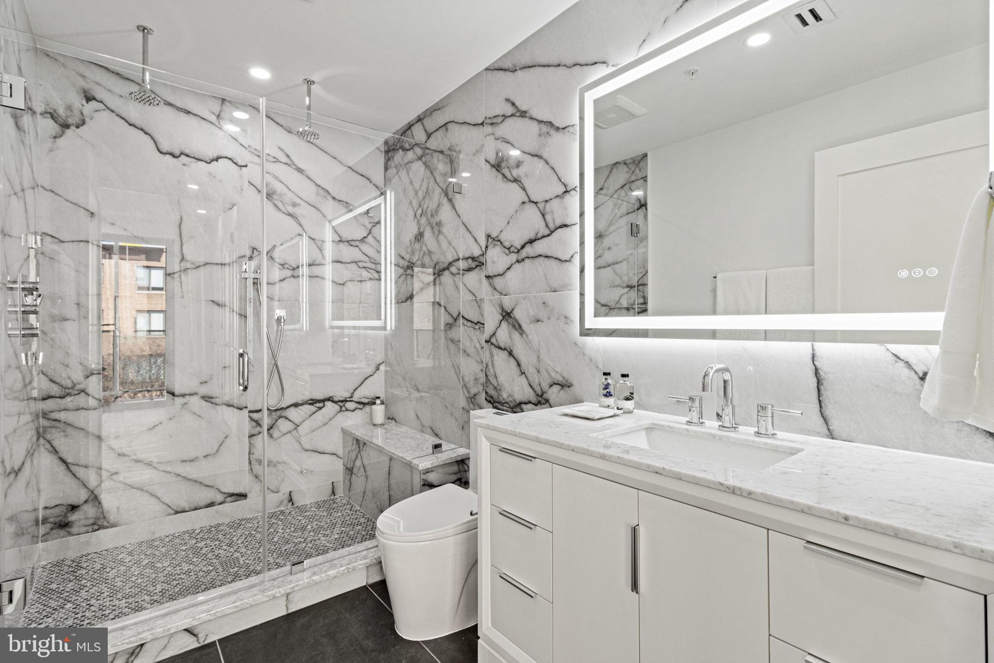 3219 Wisconsin Ave NW #Ph 701