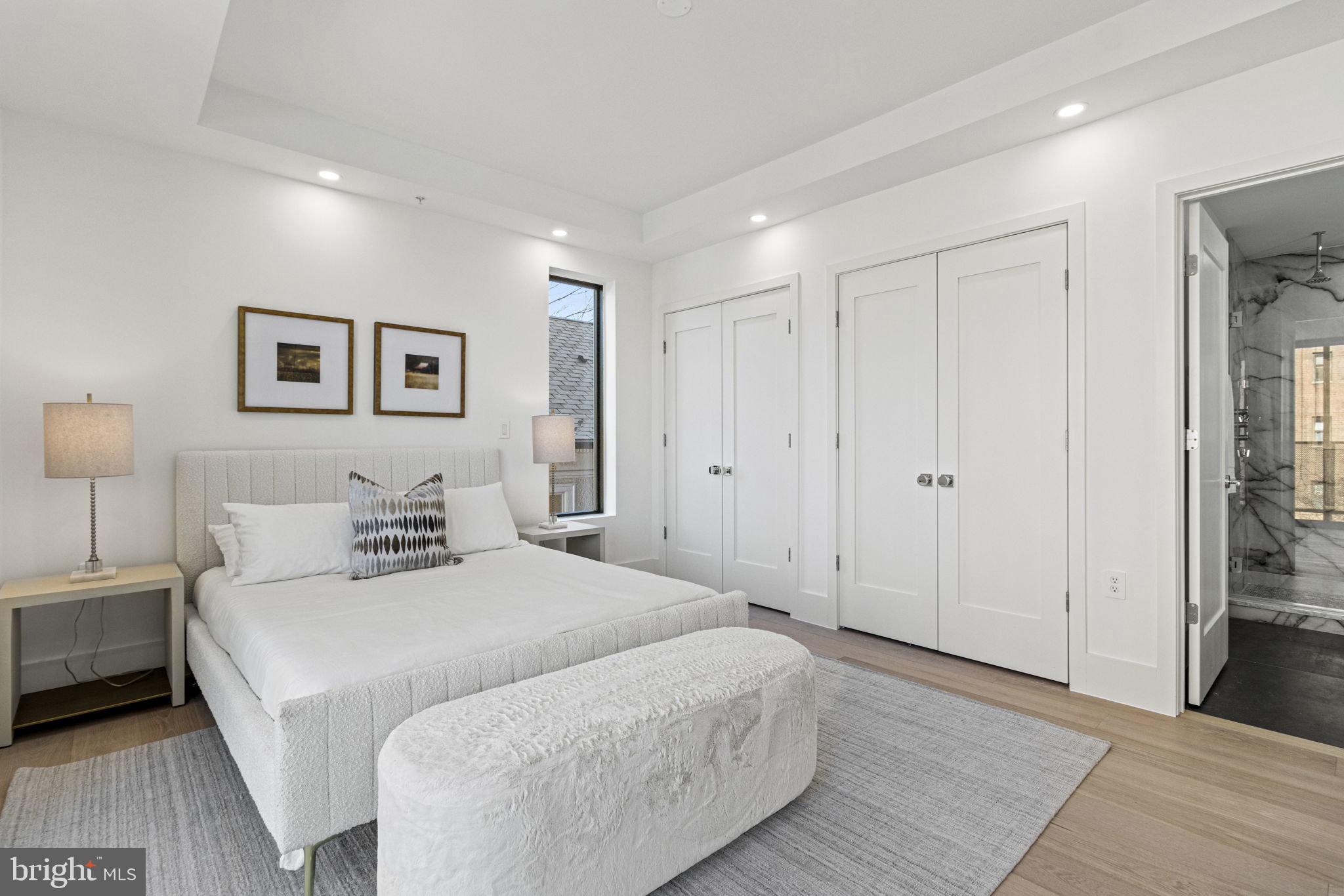 3219 Wisconsin Ave NW #Ph 701