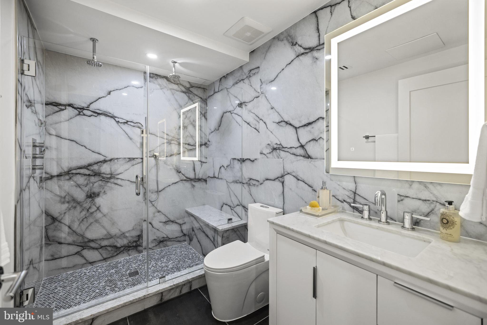 3219 Wisconsin Ave NW #202