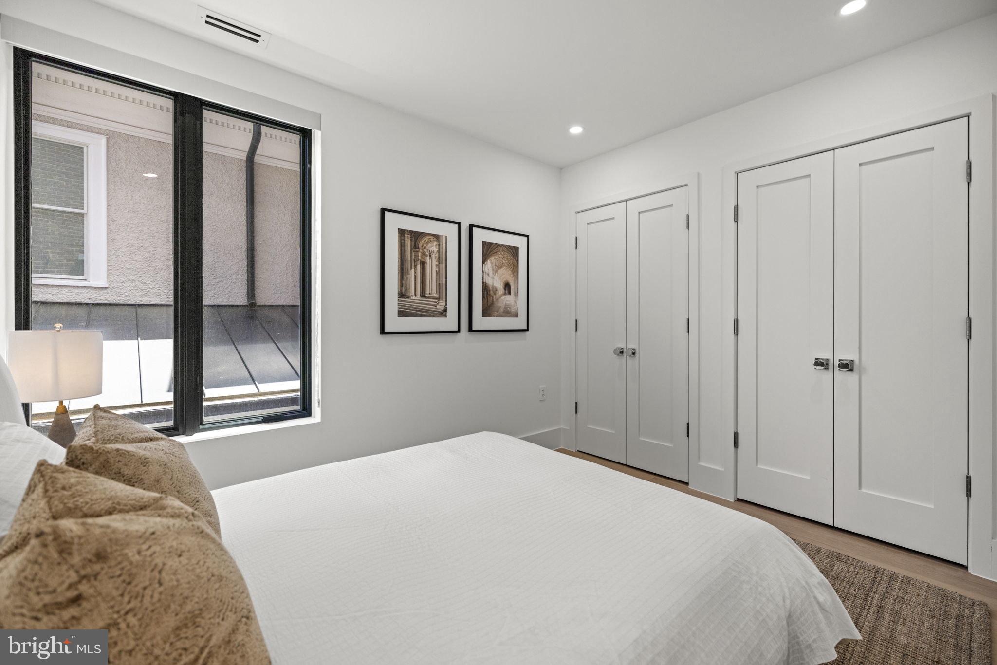 3219 Wisconsin Ave NW #202