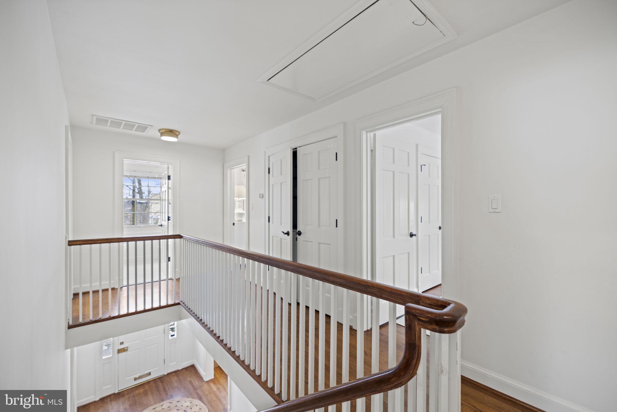 2937 Garfield Ter NW