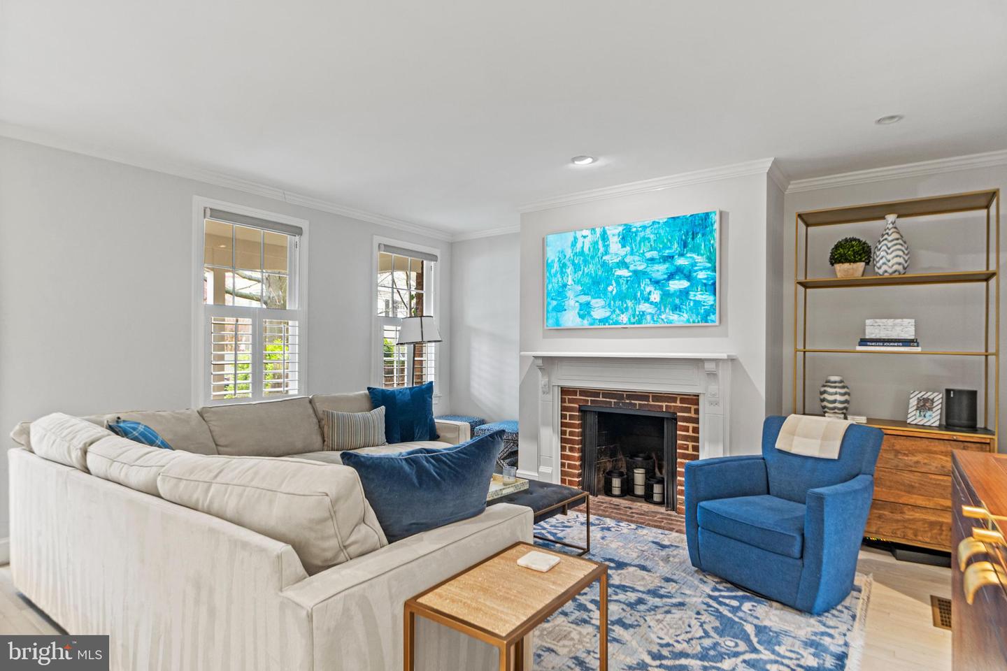 1667 34th St NW