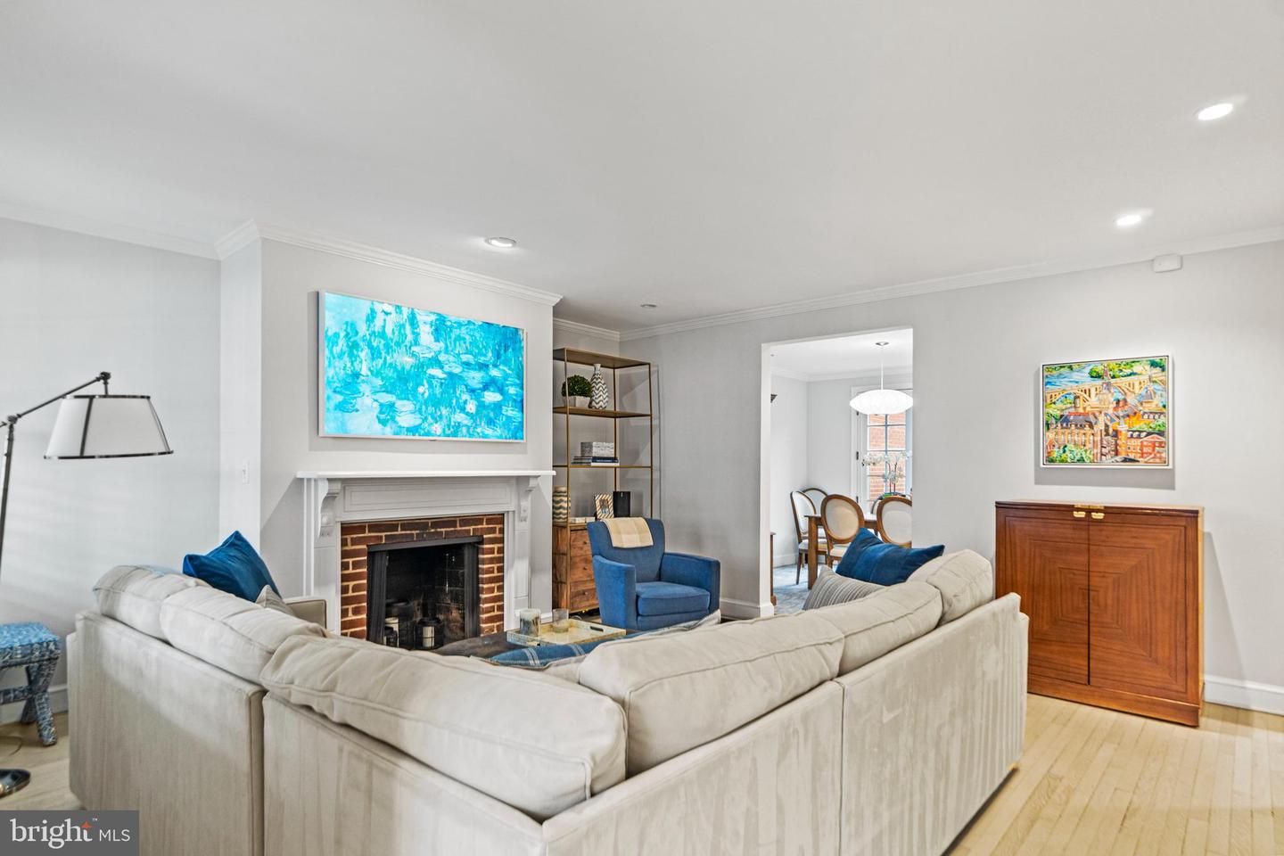 1667 34th St NW