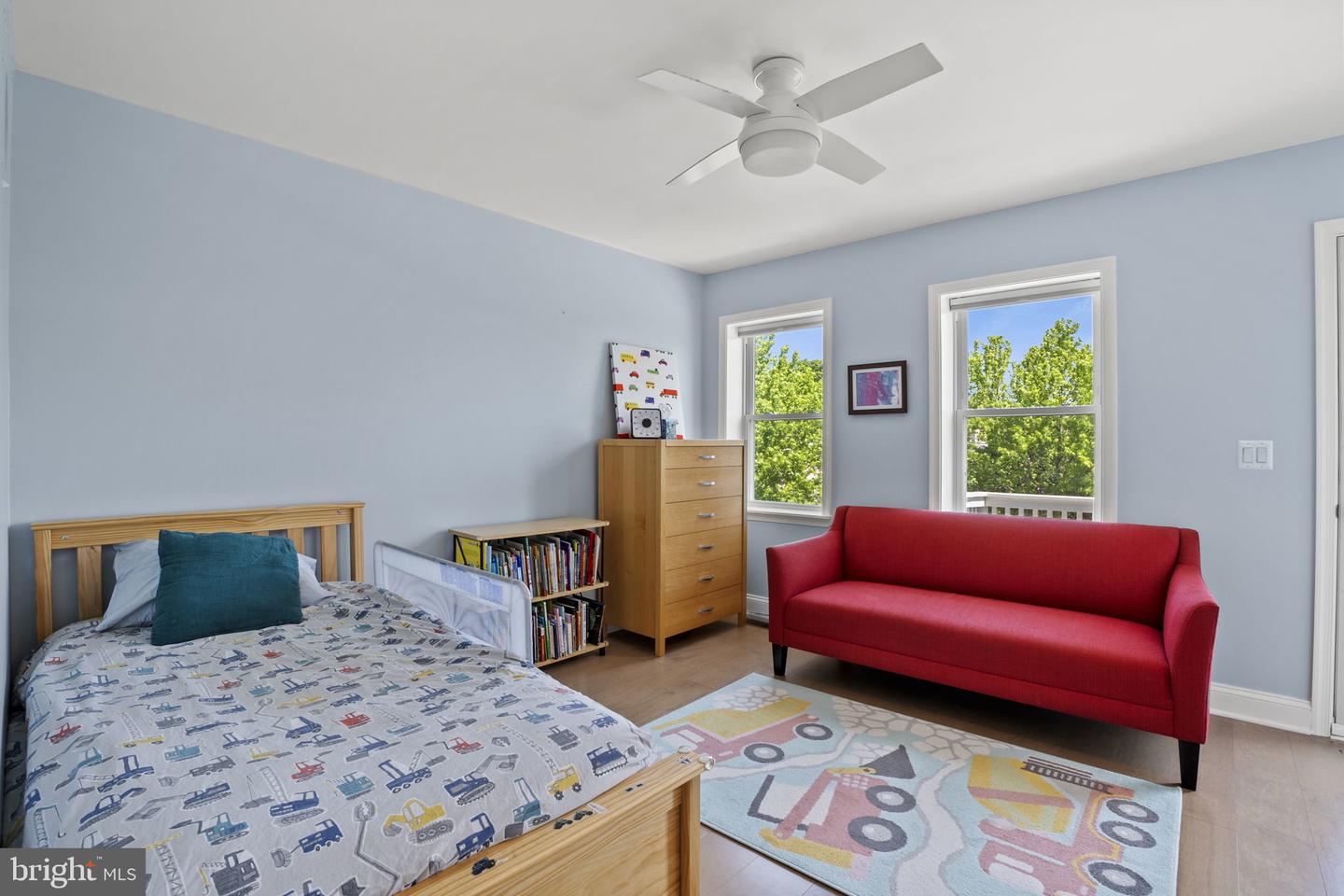 1115 Oates St NE