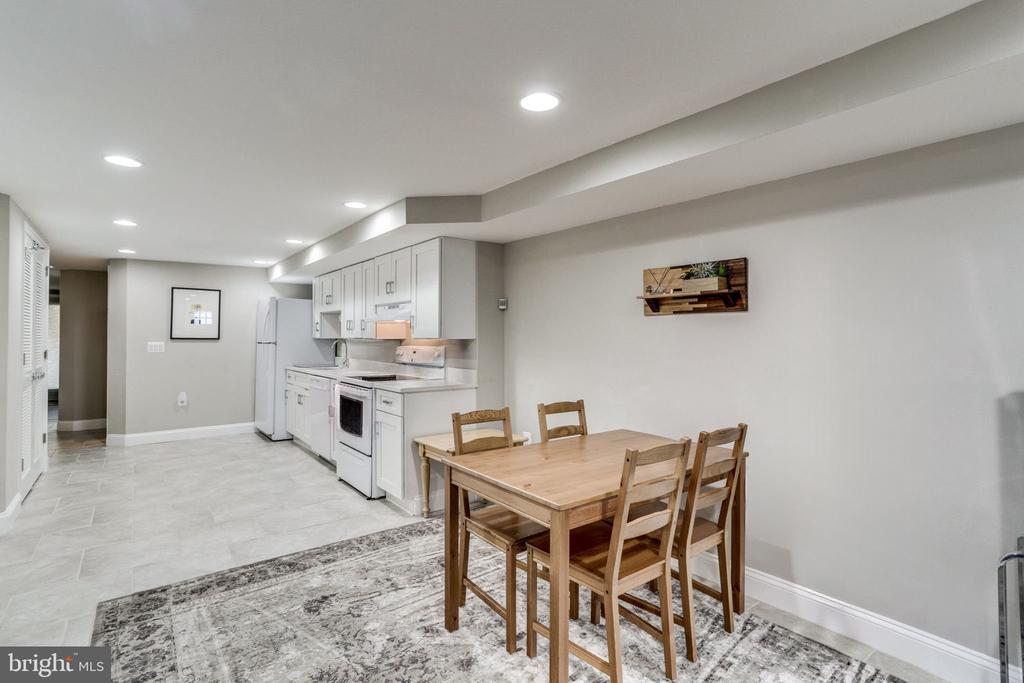1115 Oates St NE