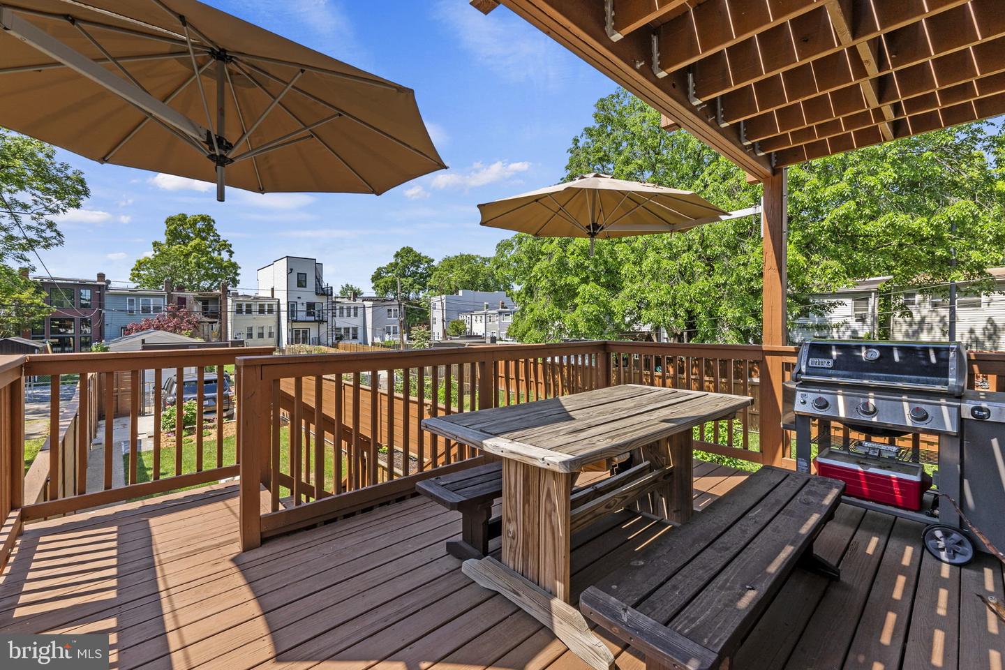 1115 Oates St NE