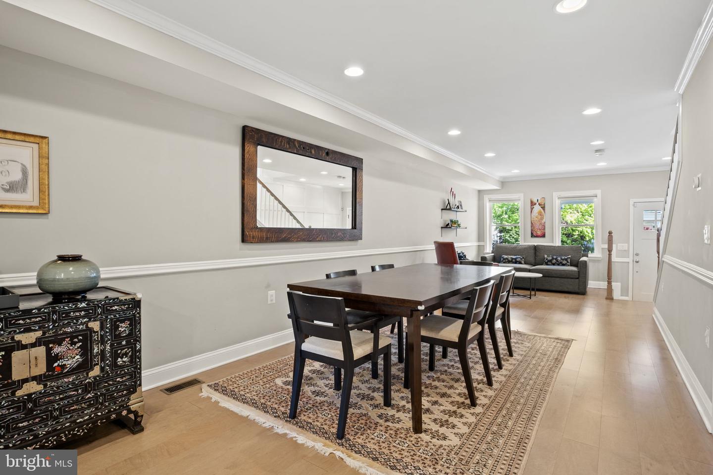 1115 Oates St NE