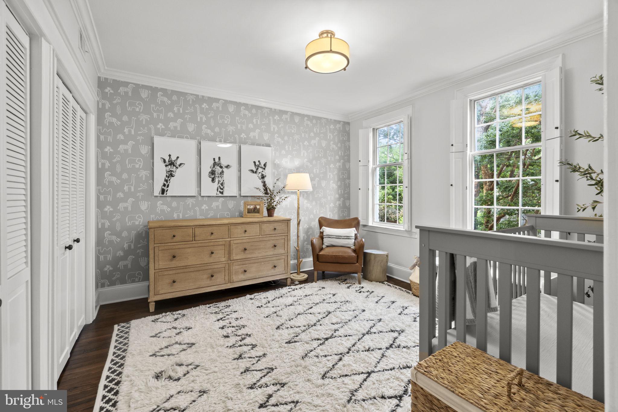 3025 Cambridge Pl NW