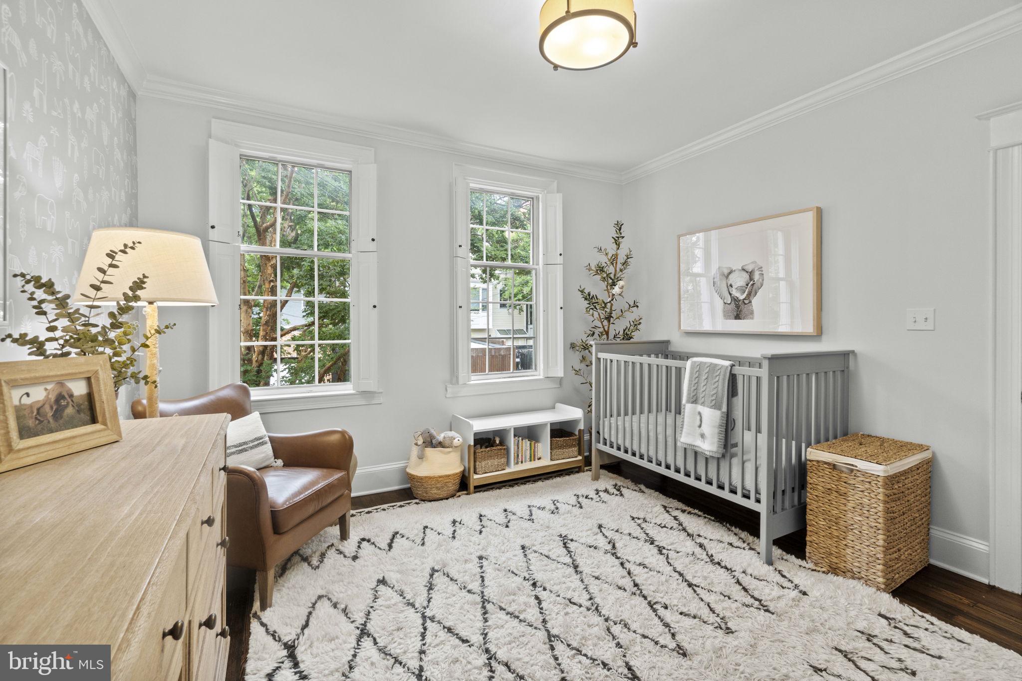 3025 Cambridge Pl NW