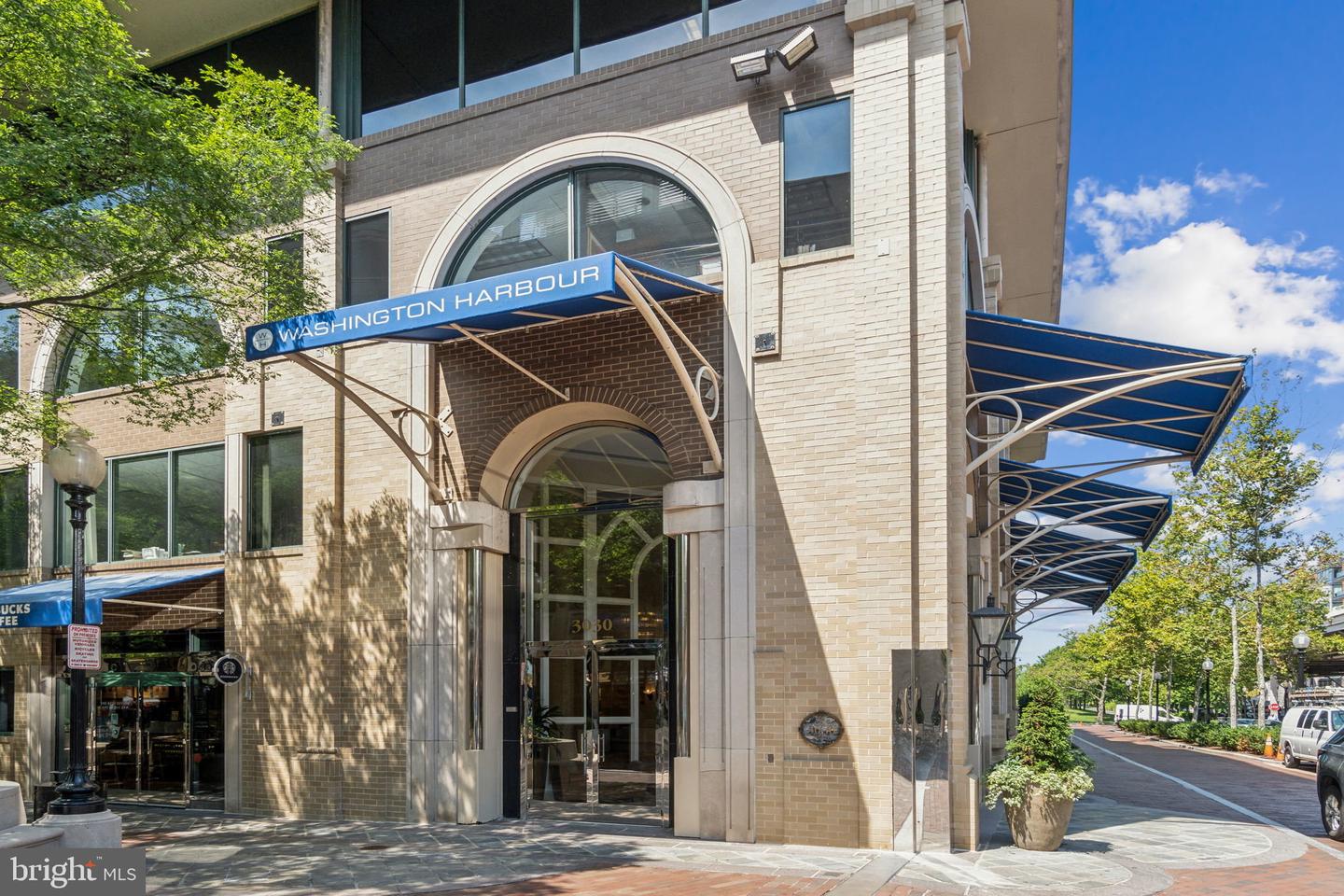 3030 K St NW #203