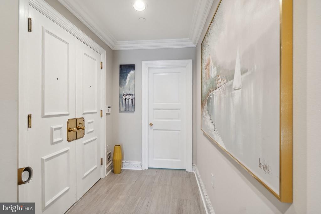 3030 K St NW #203
