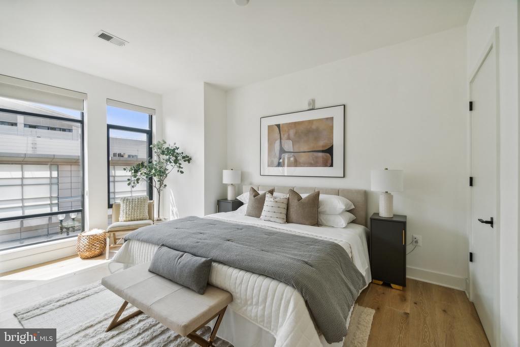 801 N St NW #301