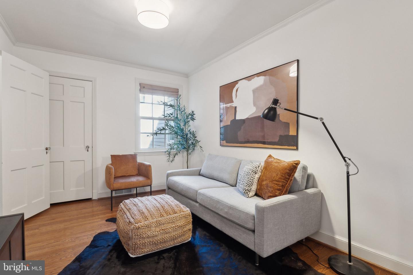 1621 34th St NW