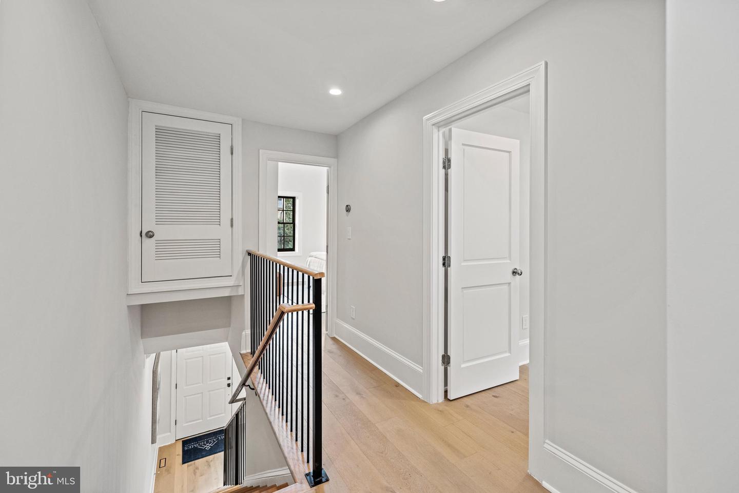1851 Vernon St NW
