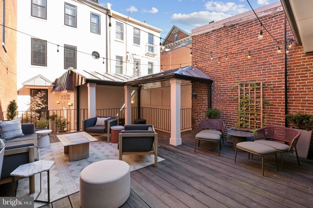 1416 Q St NW