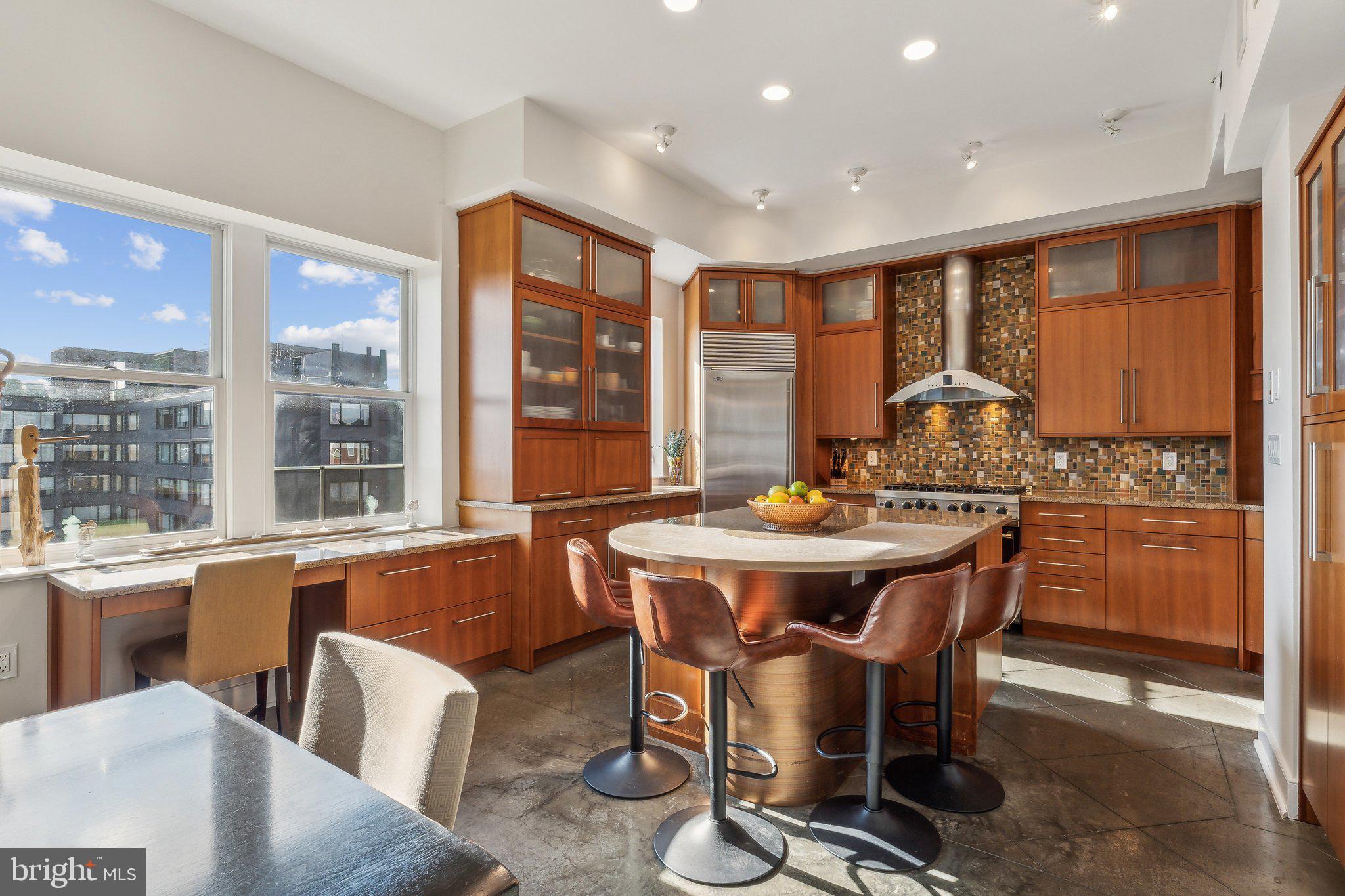 1425 Rhode Island Ave NW #Ph1