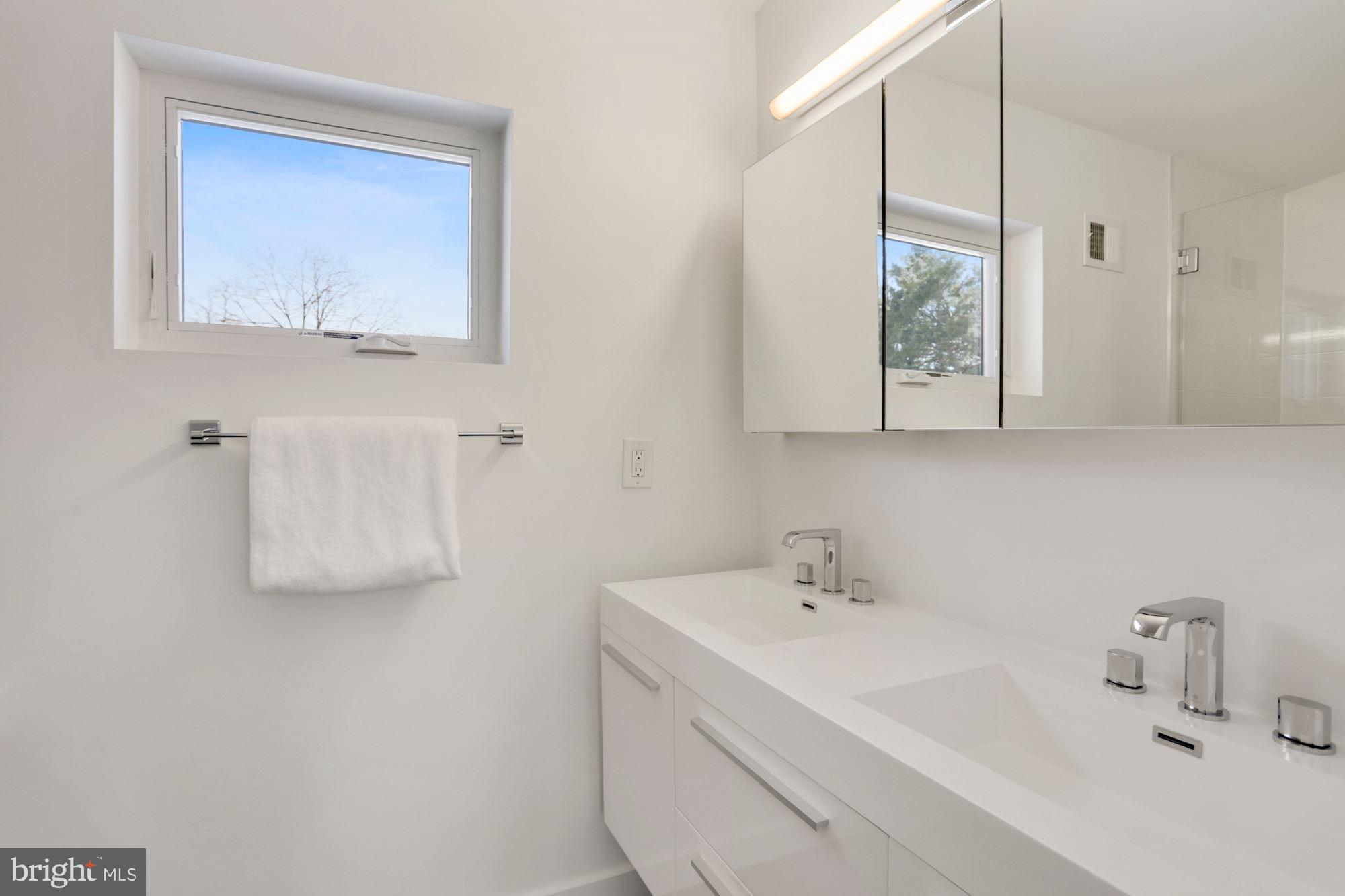 2621 39th St NW #201