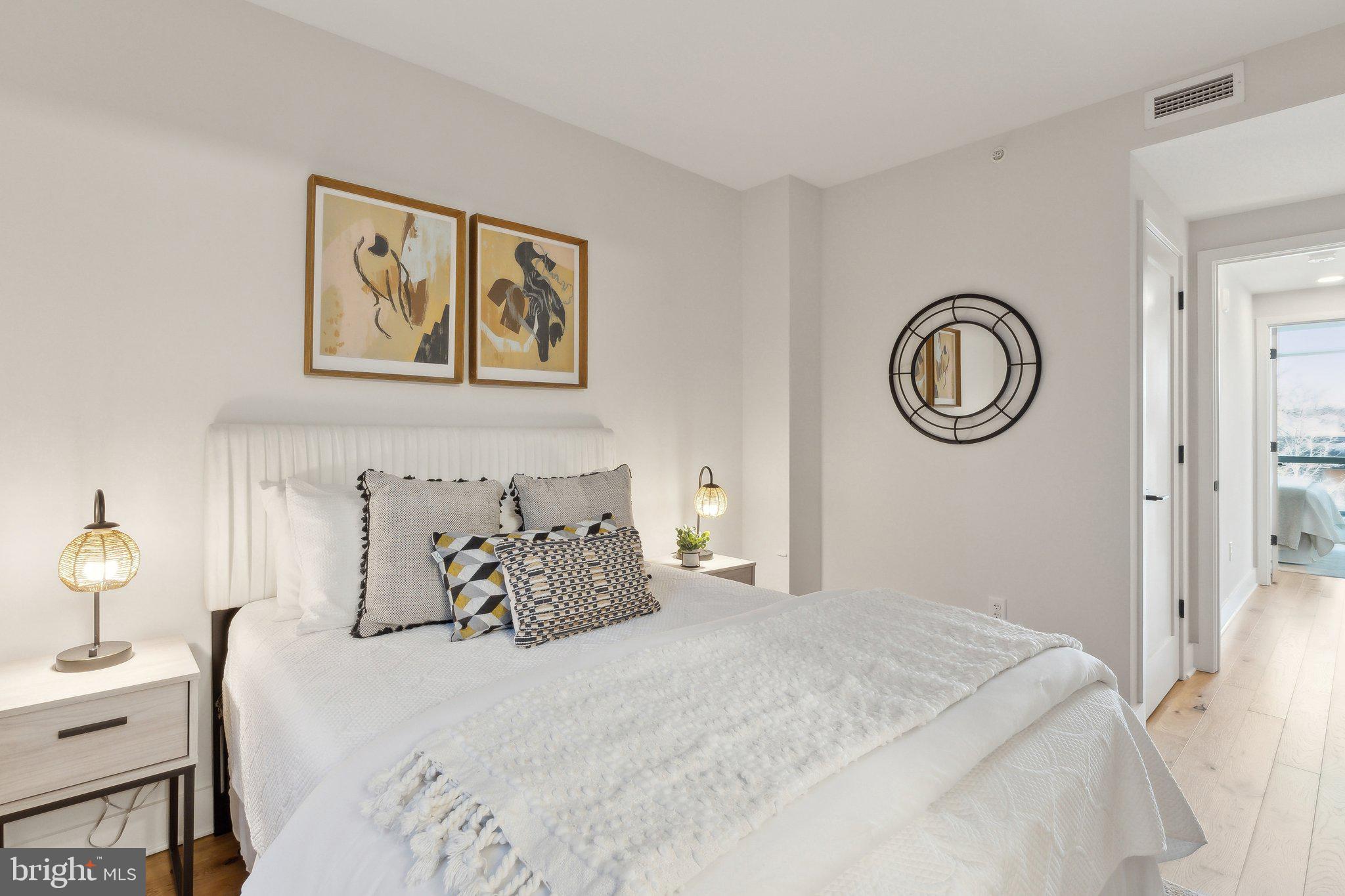 1211 van St SE #Th-1d