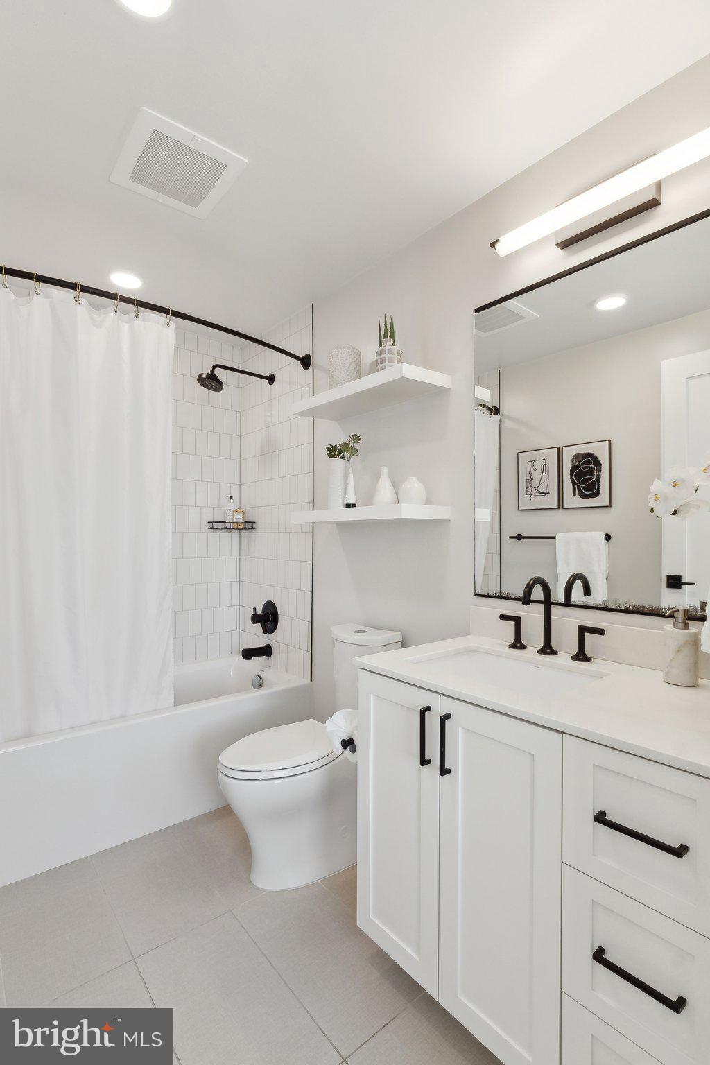 1211 van St SE #Th-1d