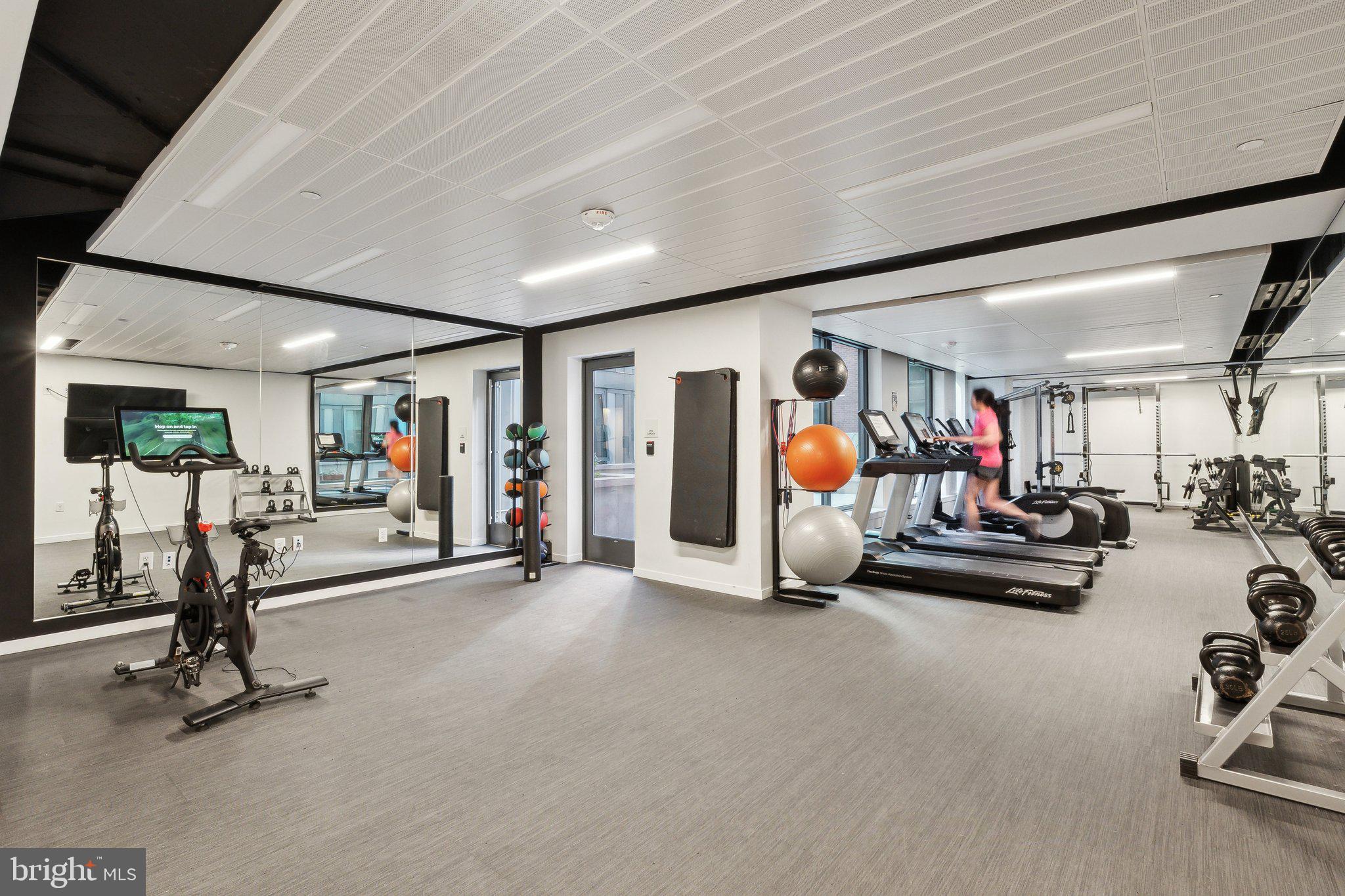 1211 van St SE #Th-1d