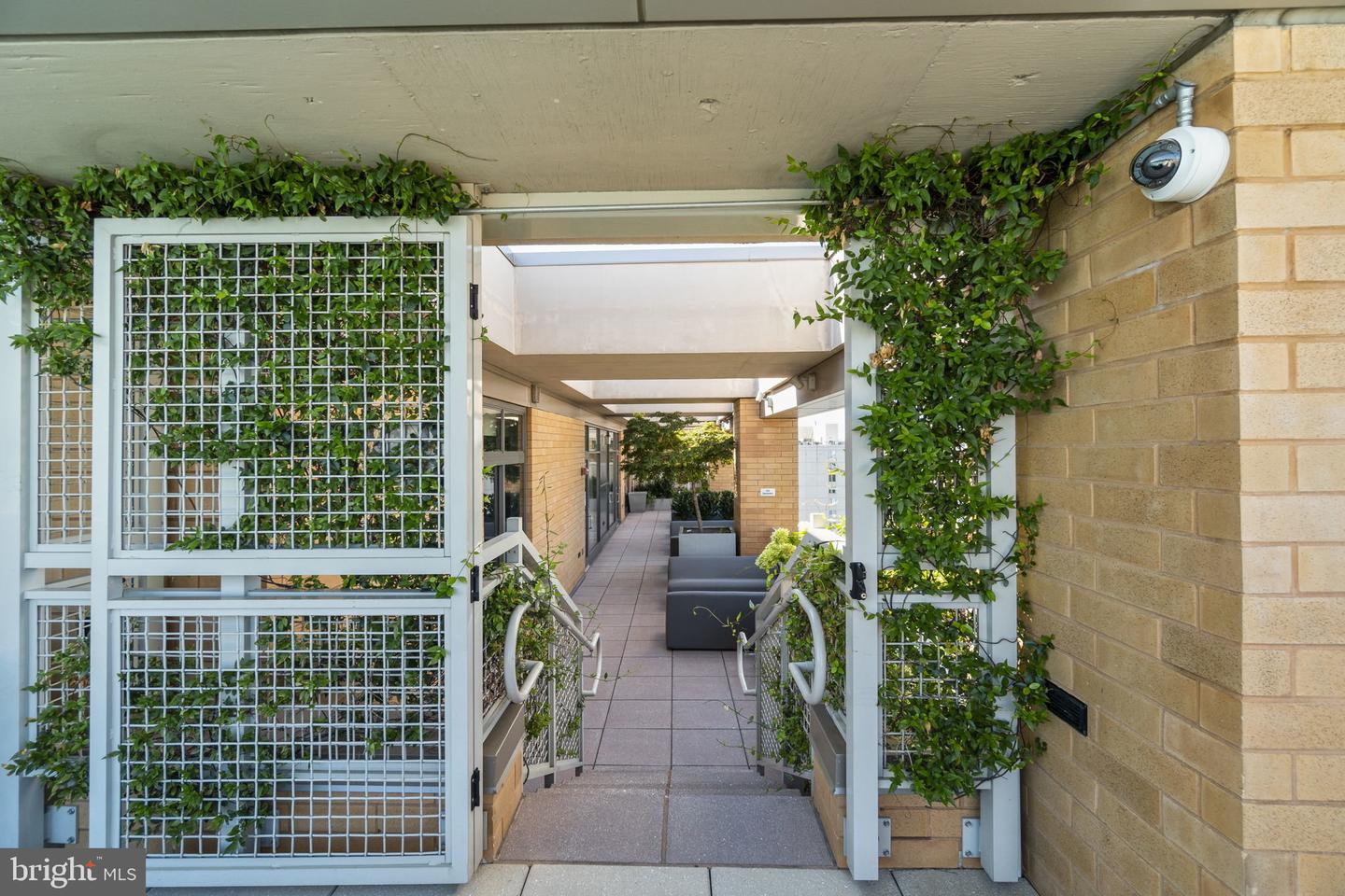 475 K St NW #611