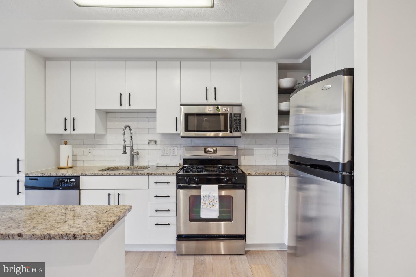 475 K St NW #611