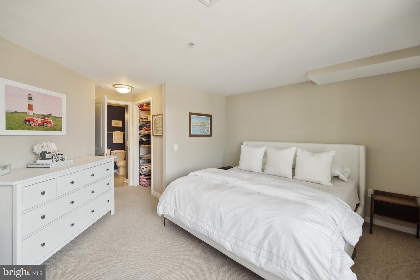 475 K St NW #611
