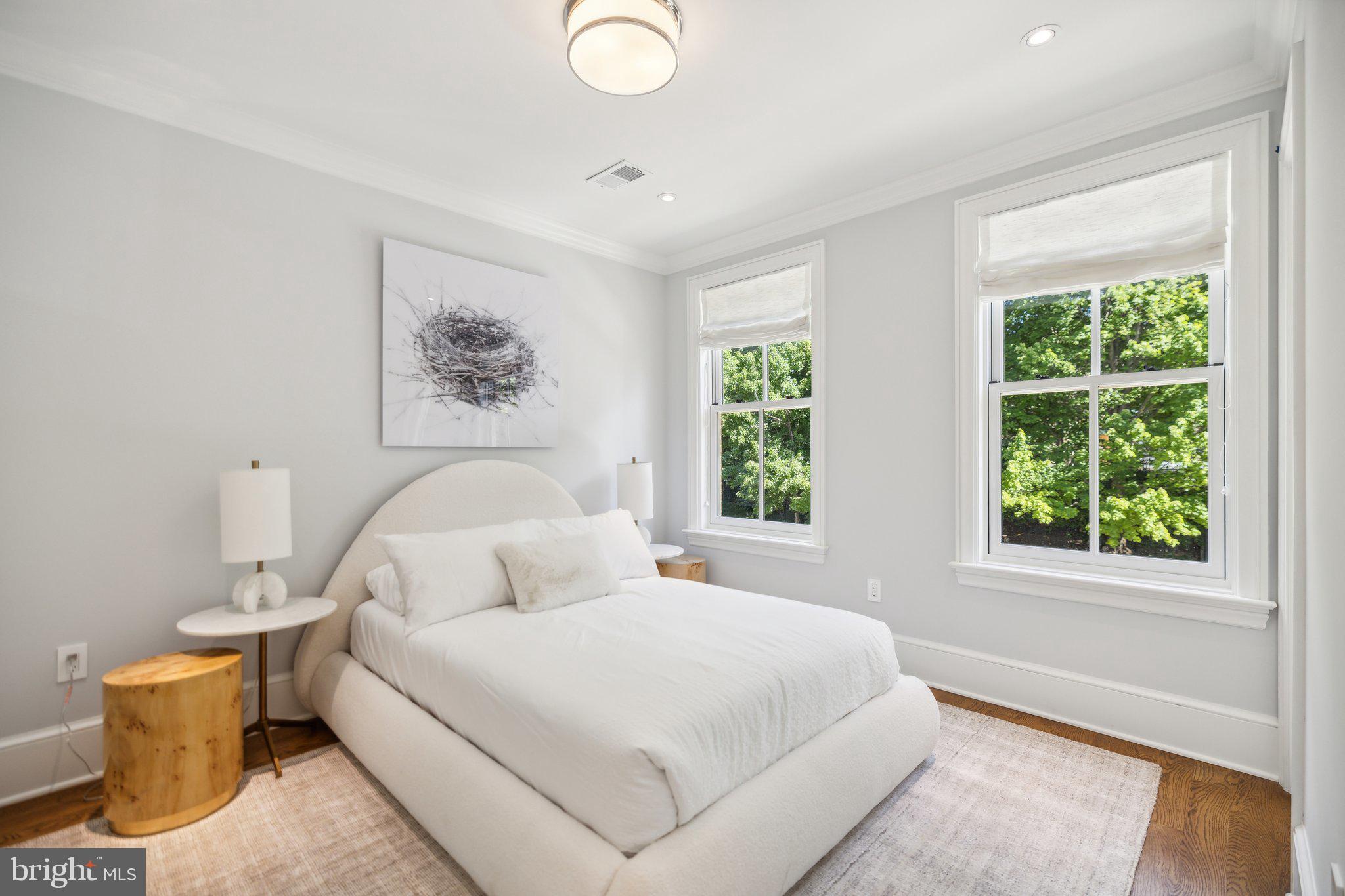 3314 1/2 Volta Pl NW