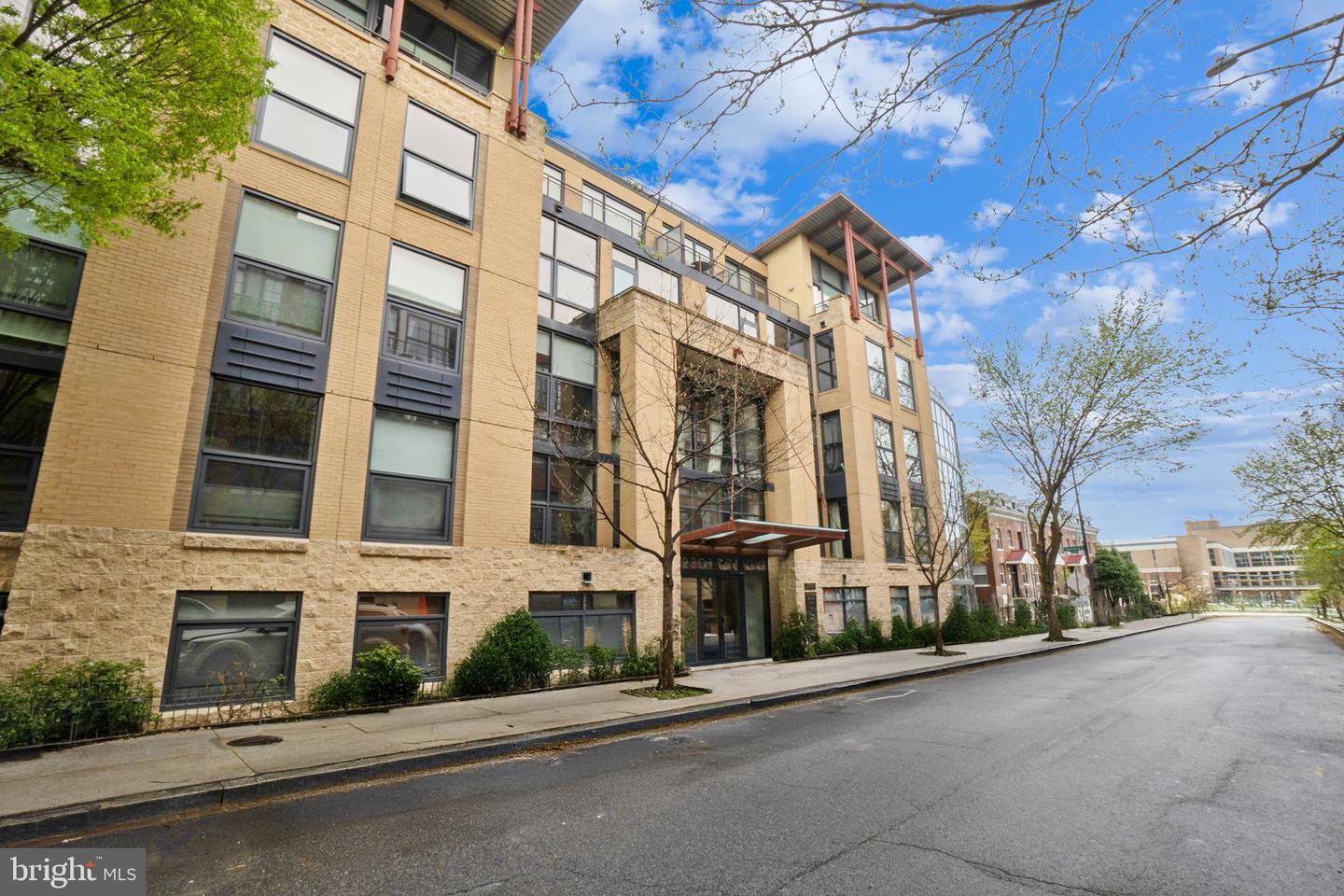 2301 Champlain St NW #412
