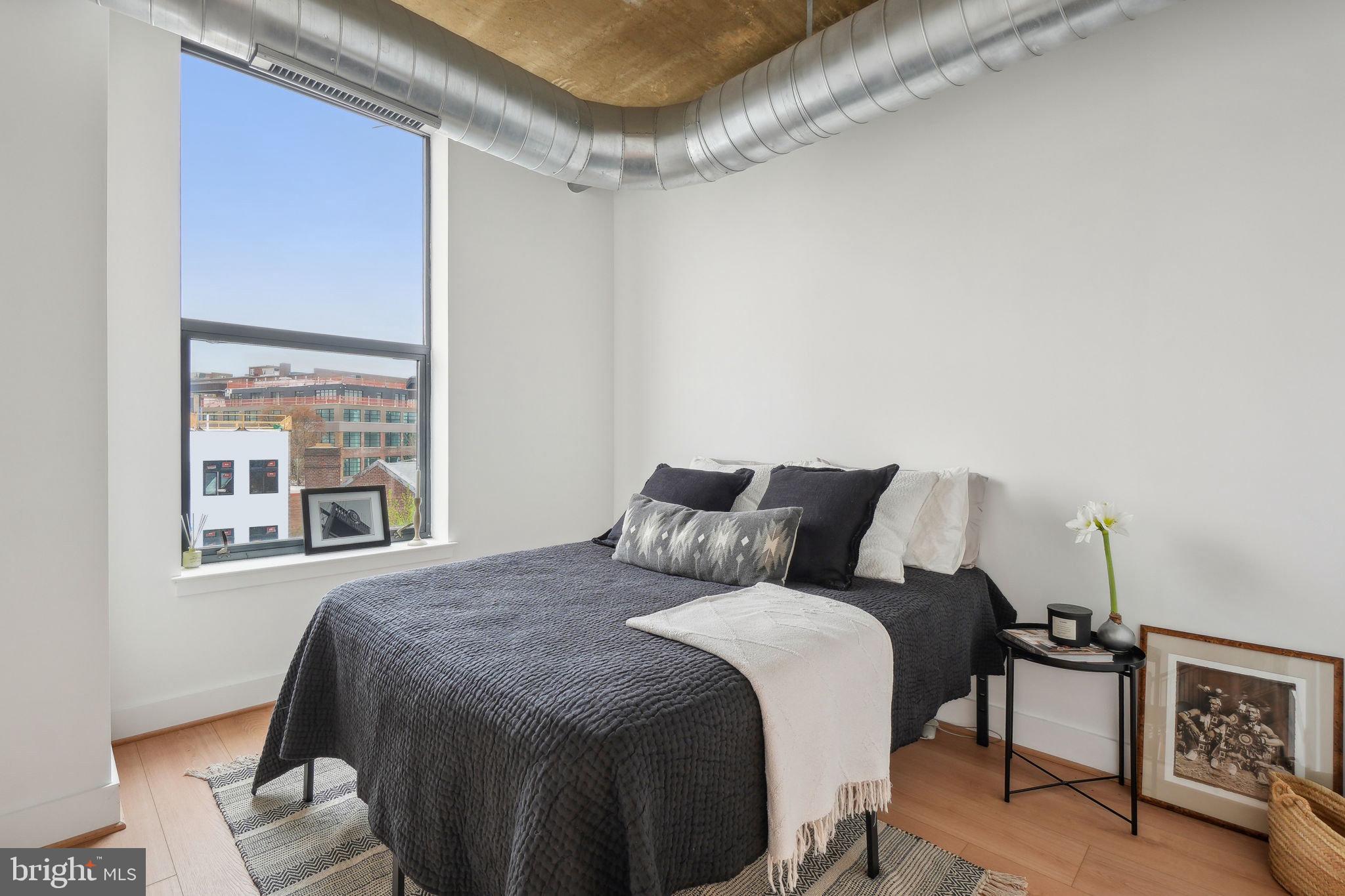 2301 Champlain St NW #412