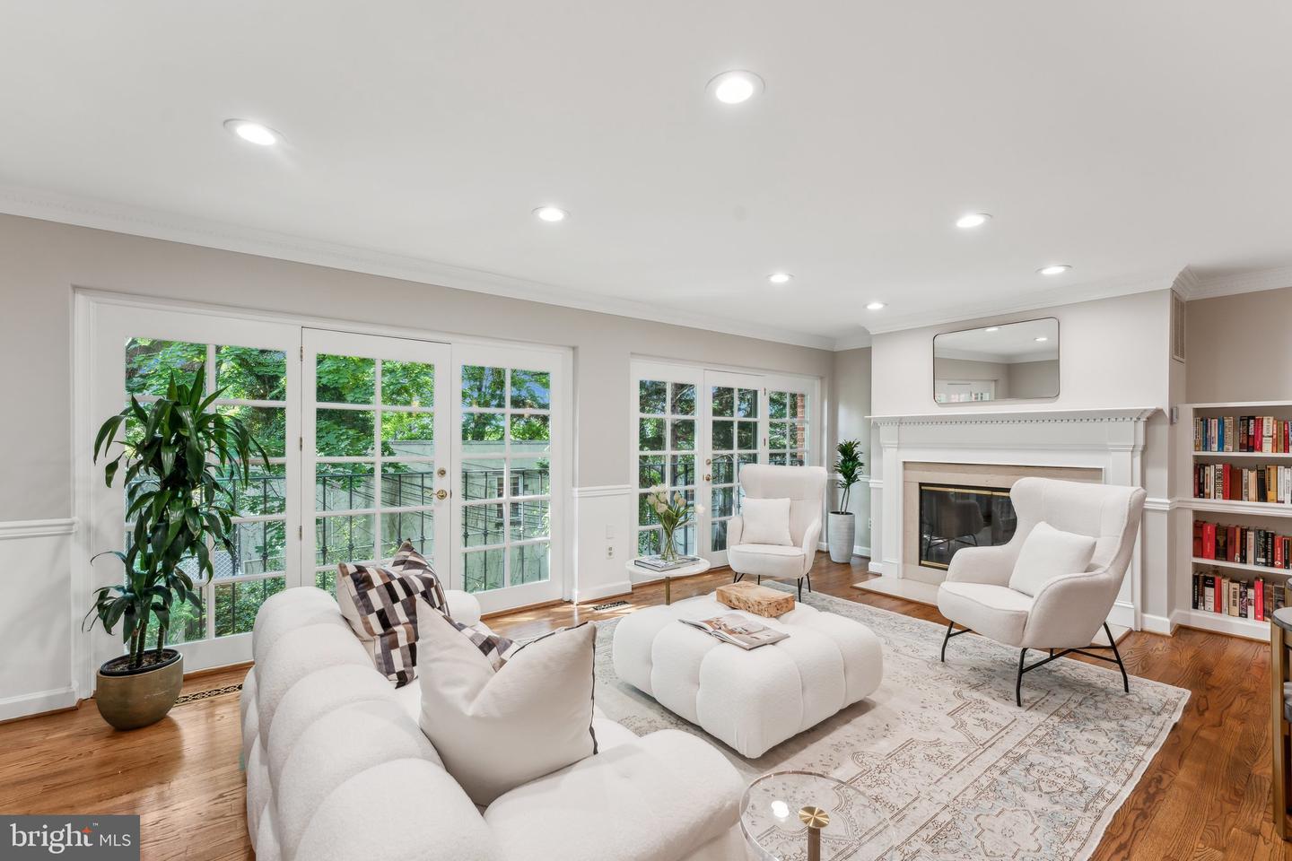 3240 Reservoir Rd NW
