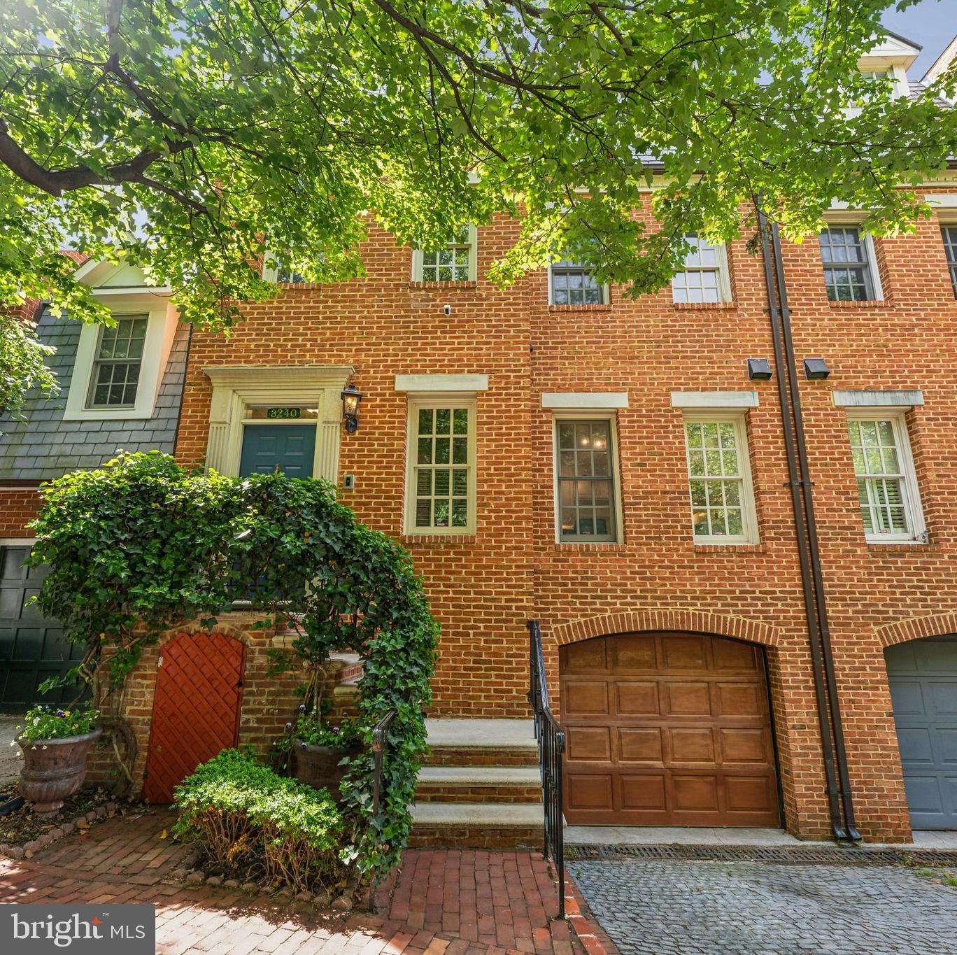 3240 Reservoir Rd NW