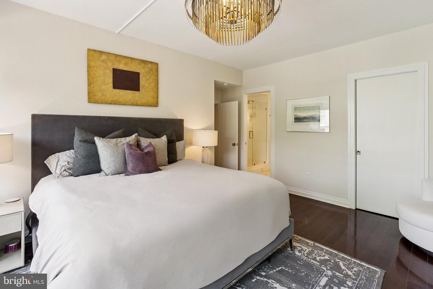 3251 Prospect St NW #402