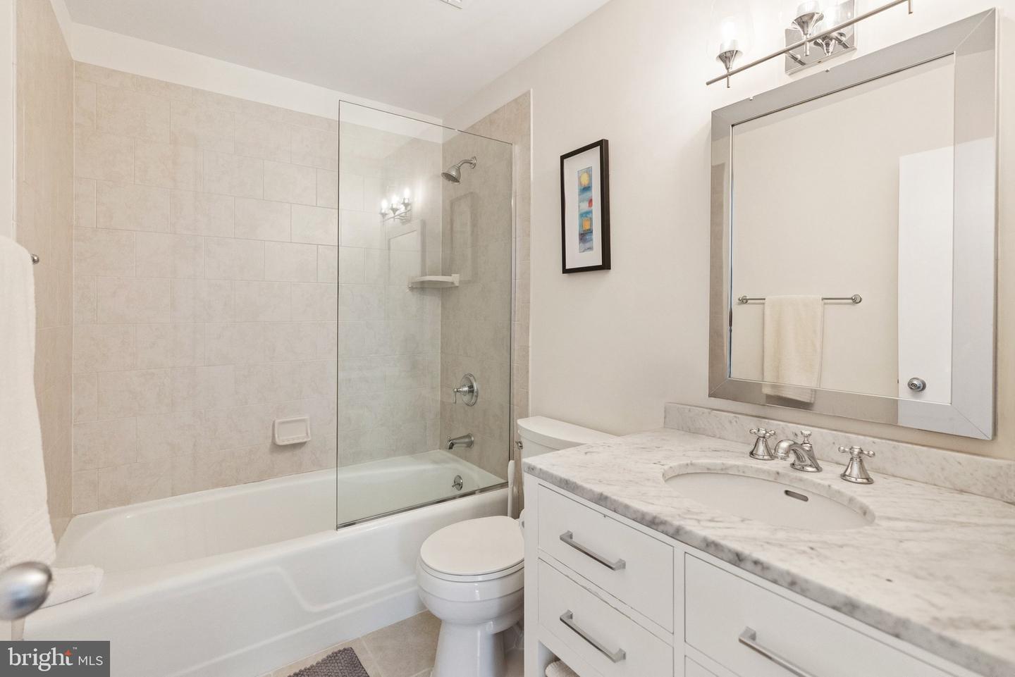 3251 Prospect St NW #402