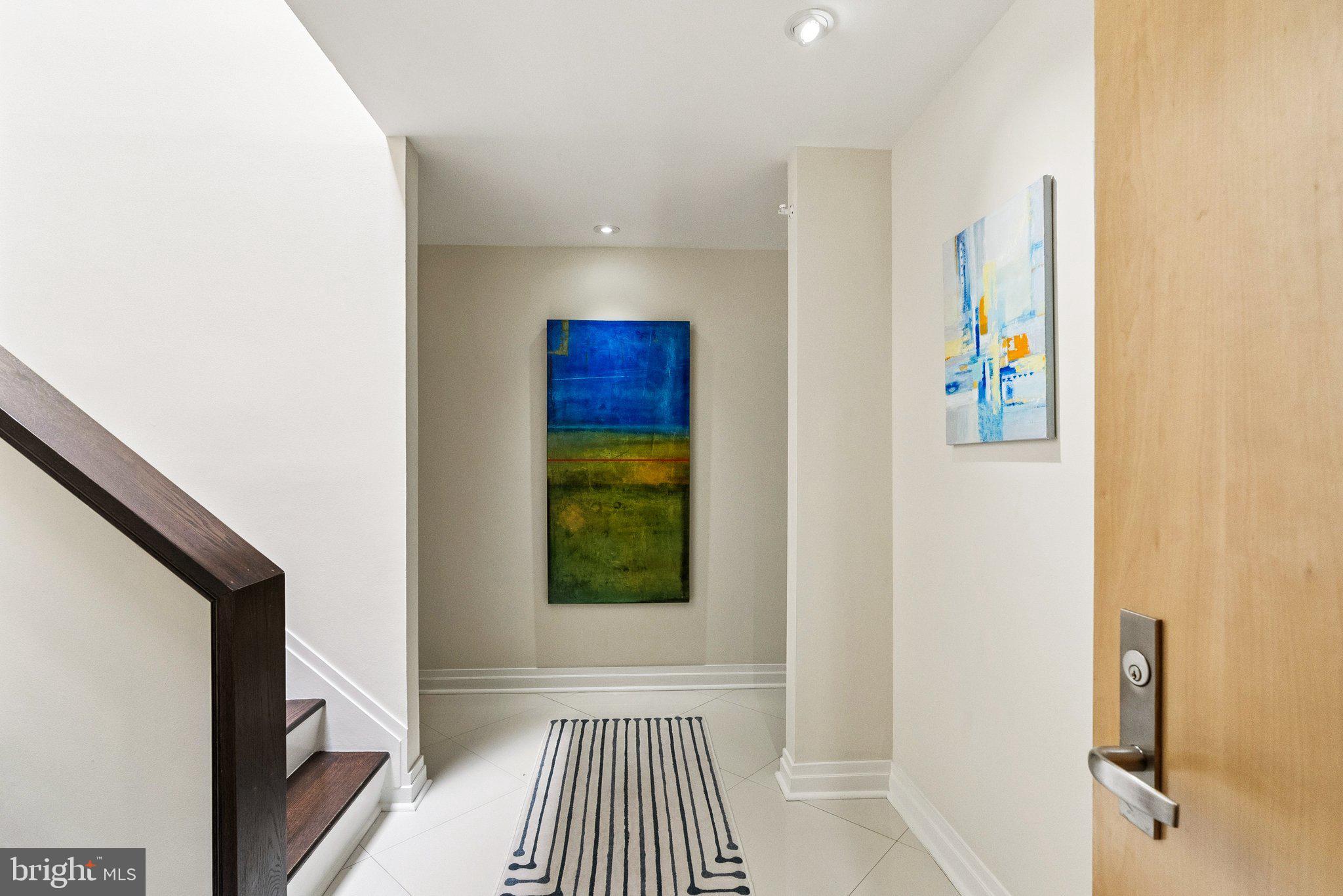 3251 Prospect St NW #402