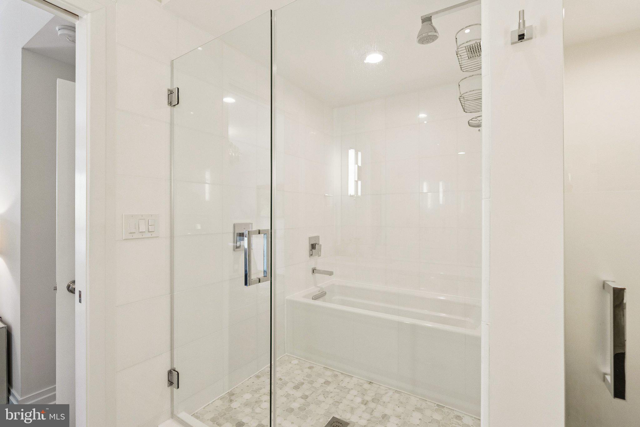 3251 Prospect St NW #402