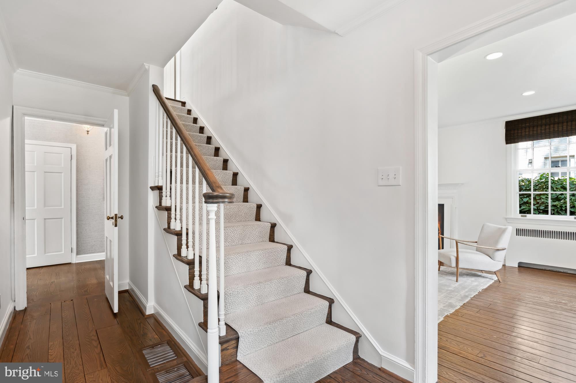 4731 Butterworth Pl NW