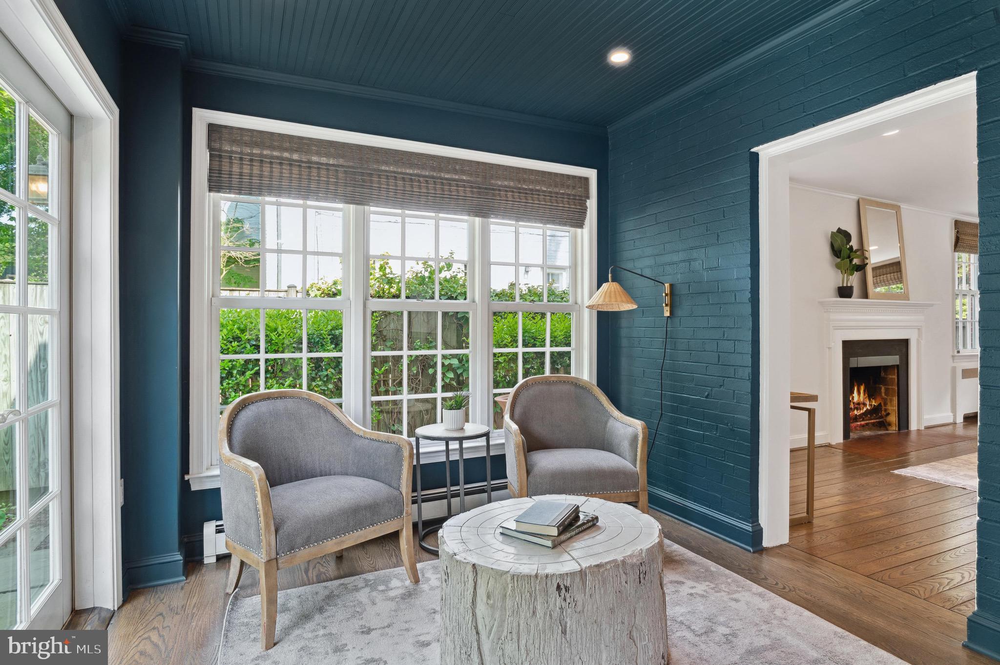 4731 Butterworth Pl NW