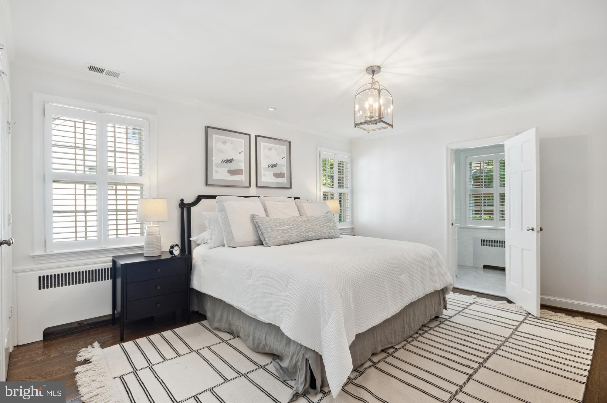 4731 Butterworth Pl NW