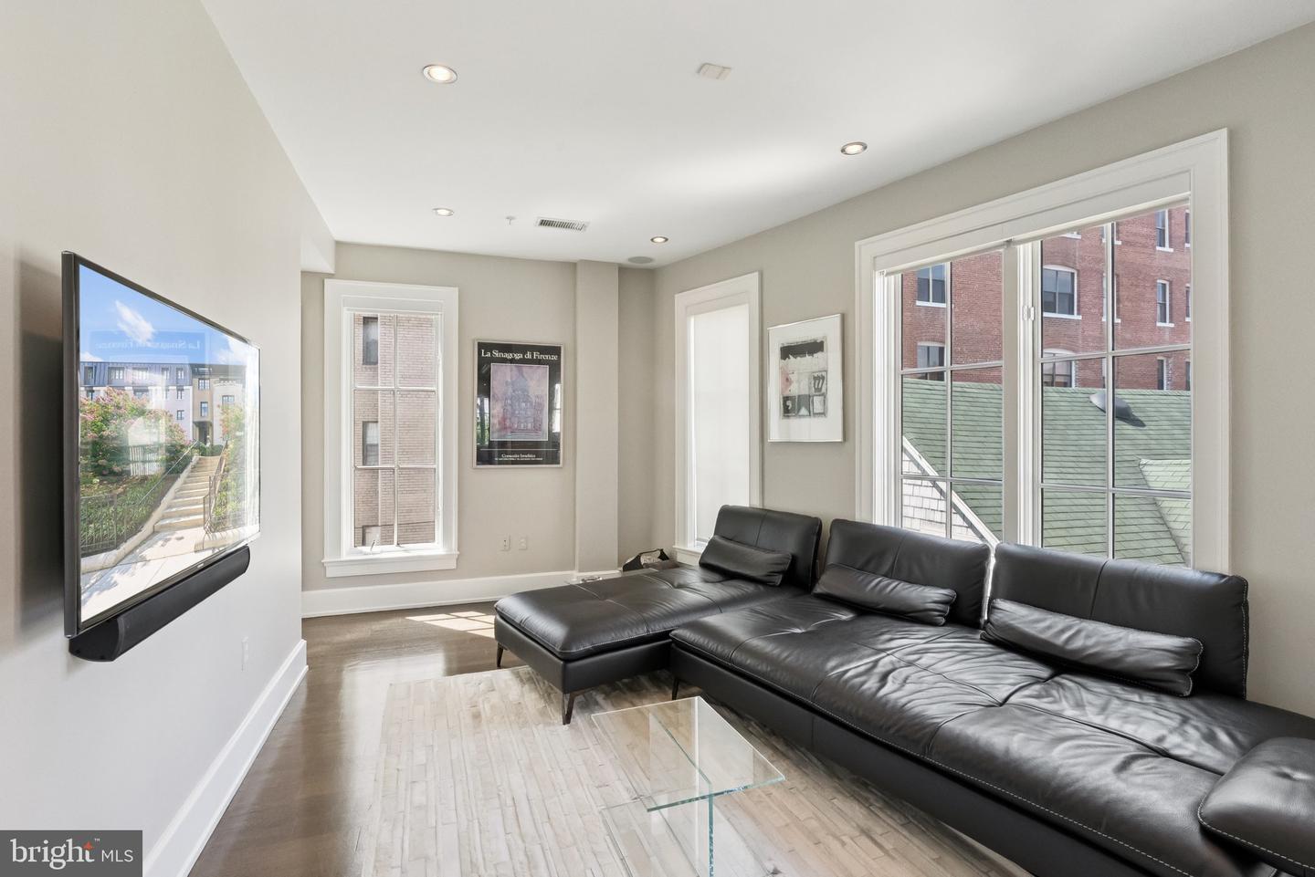 2120 Wyoming Ave NW #2