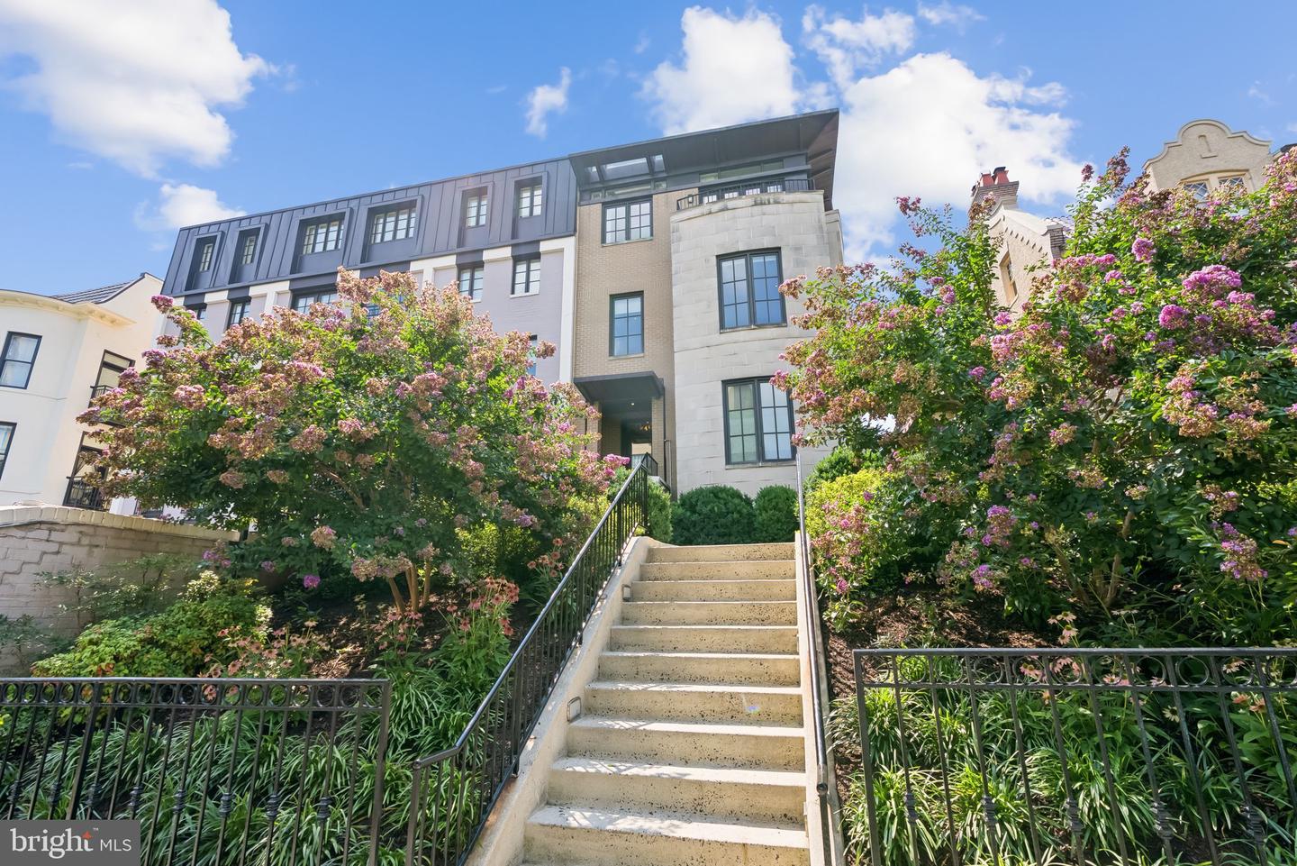 2120 Wyoming Ave NW #2