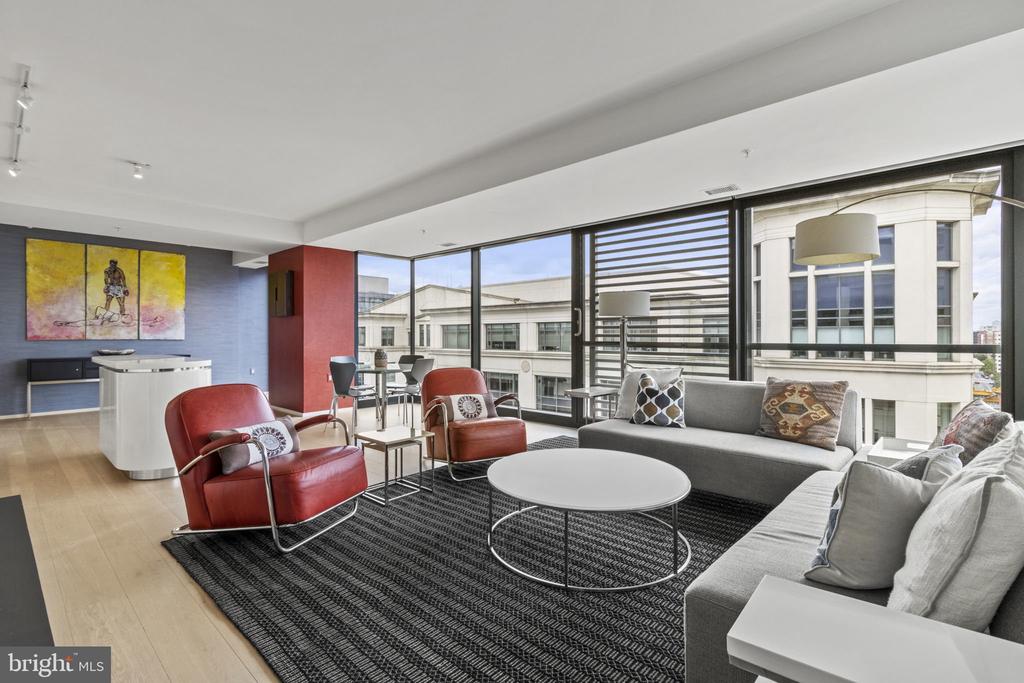 925 H STREET NW 1006